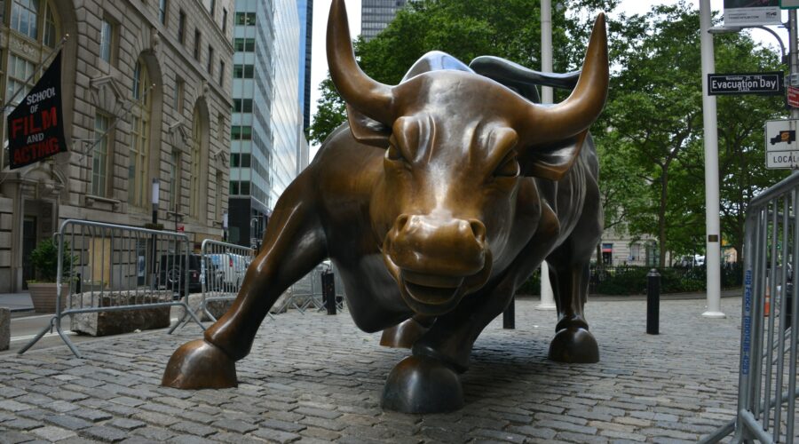 bull statue