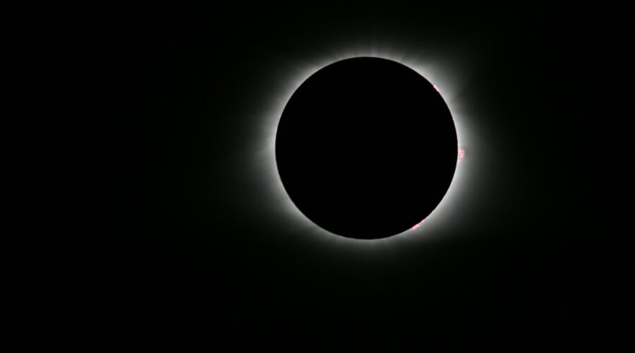 a photo of a total solar eclipse